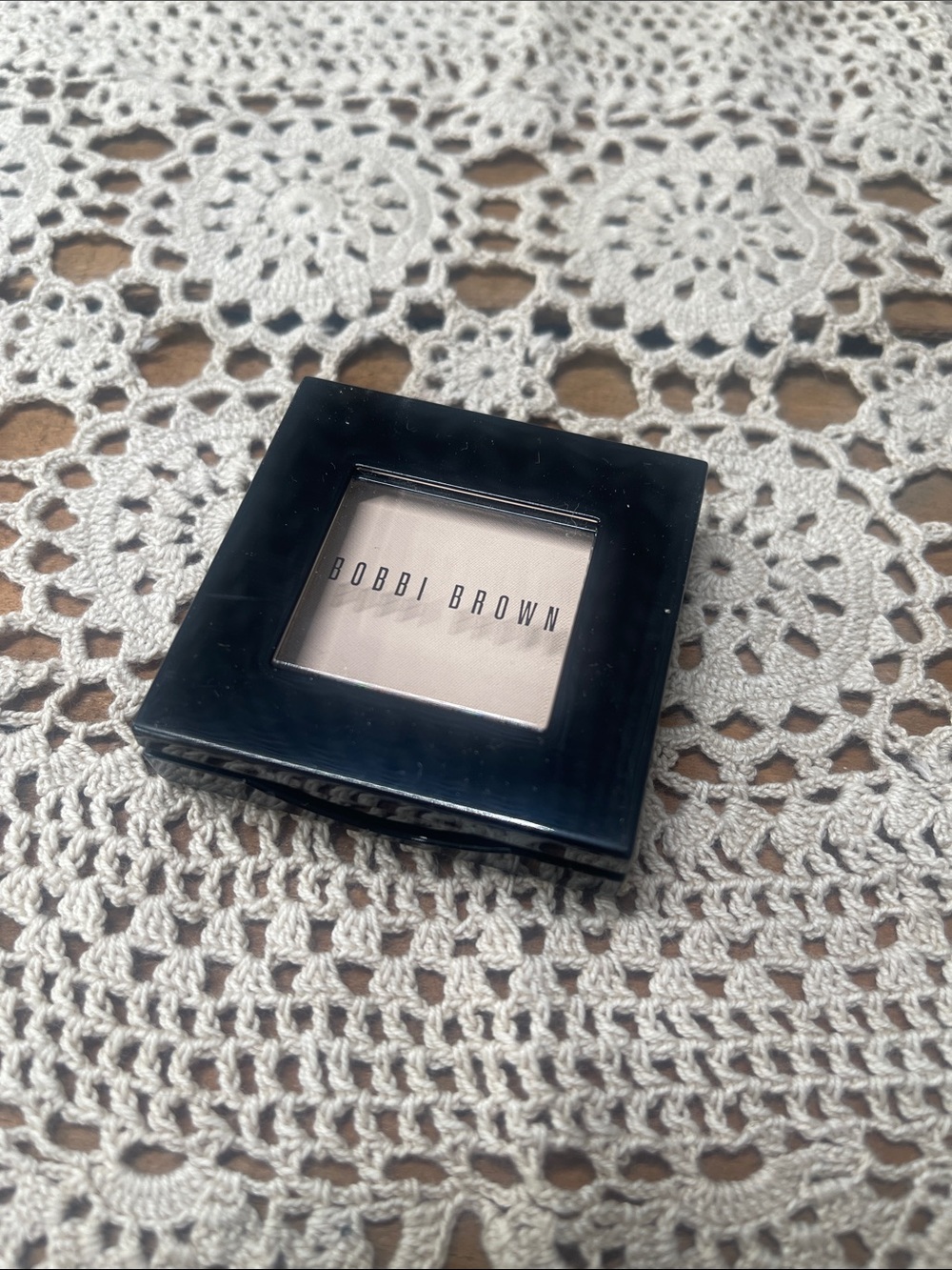 Bobbi Brown Single Eyeshadow - Bone 2